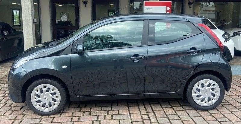 Toyota Aygo 1.0 VVT-i 72 CV 5 porte x-play