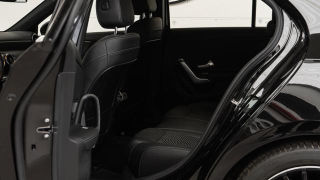 MERCEDES-BENZ A 180 d Auto IVA NEOPATENTATI PERFETTA
