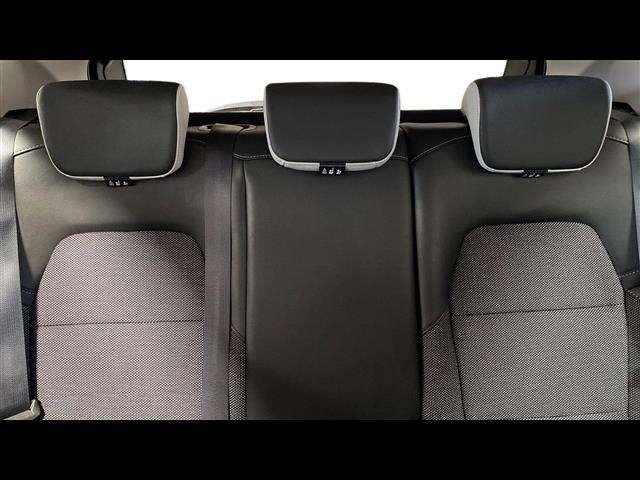 Renault Captur 1.6 E-Tech hybrid Intens 145cv auto