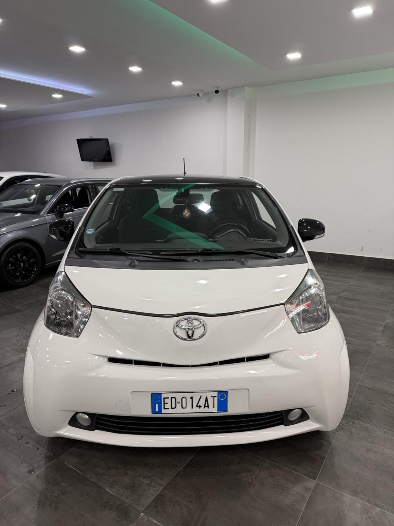 Toyota iQ 1.0 Sol