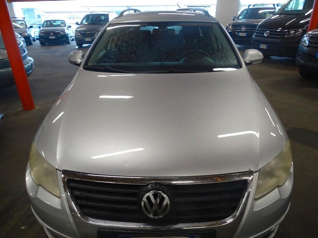 VW Passat 2.0 TDI Comfortline 140 CV