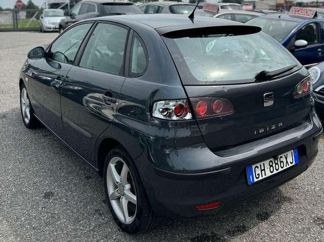 SEAT Ibiza Ibiza 5p 1.4 16v Stylance Dual 85cv