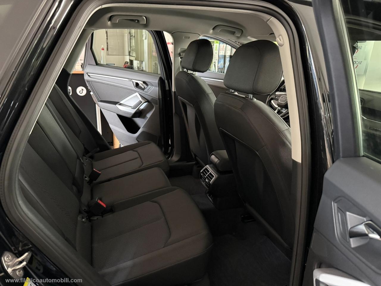 AUDI Q3 35 TDI S tronic 150CV Business KM 86.187 COCKPIT - TELECAMERA - LED
