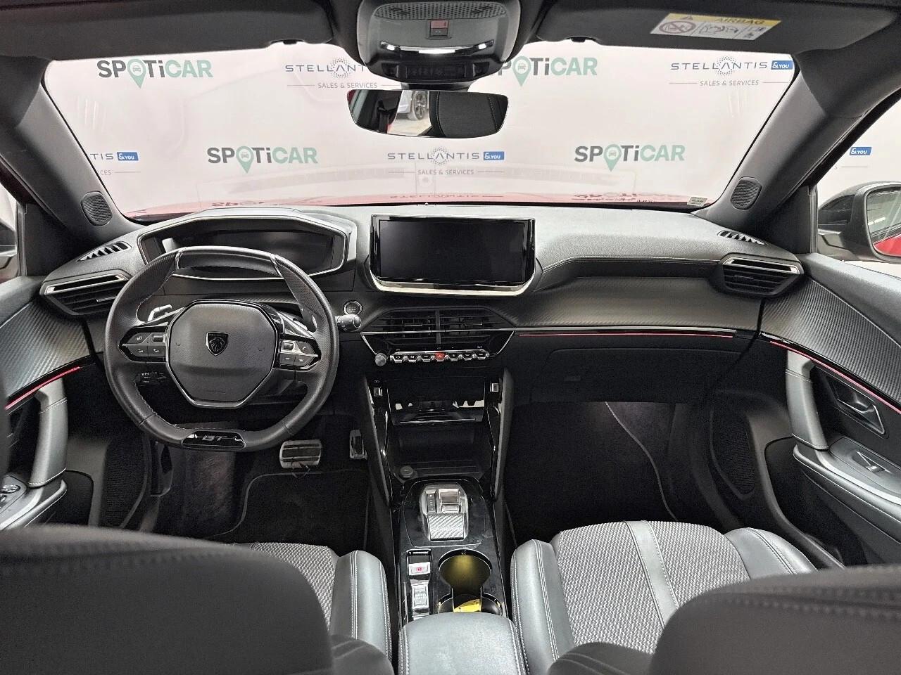 Peugeot 2008 PureTech 130 S&S GT