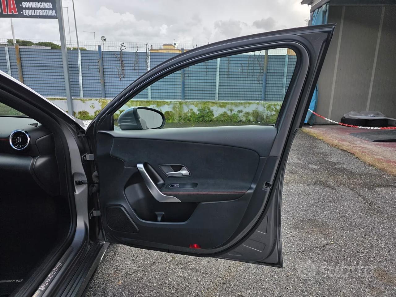 Mercedes-benz A 220 Automatic 4Matic Premium AMG L