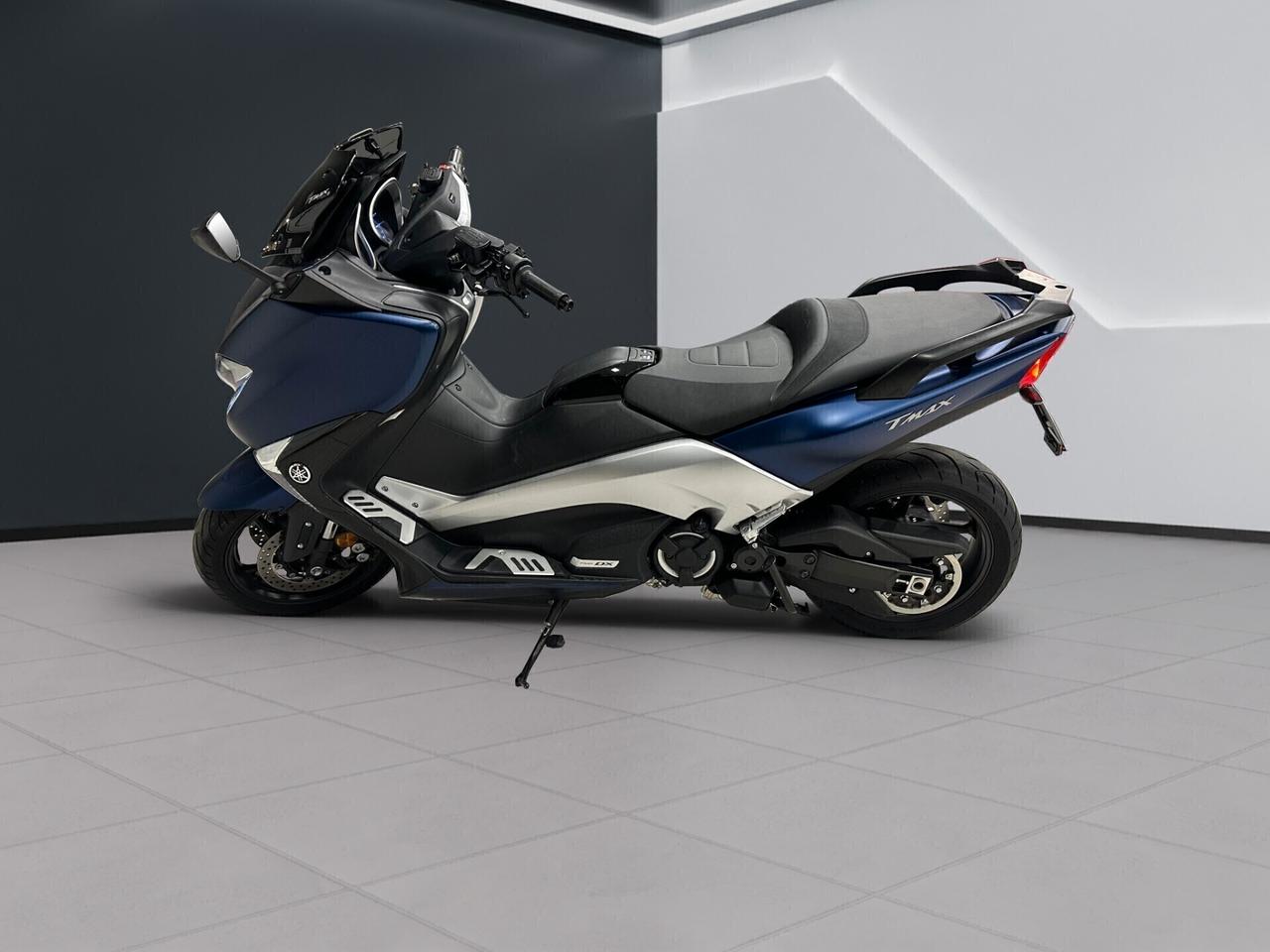Yamaha TMAX 530