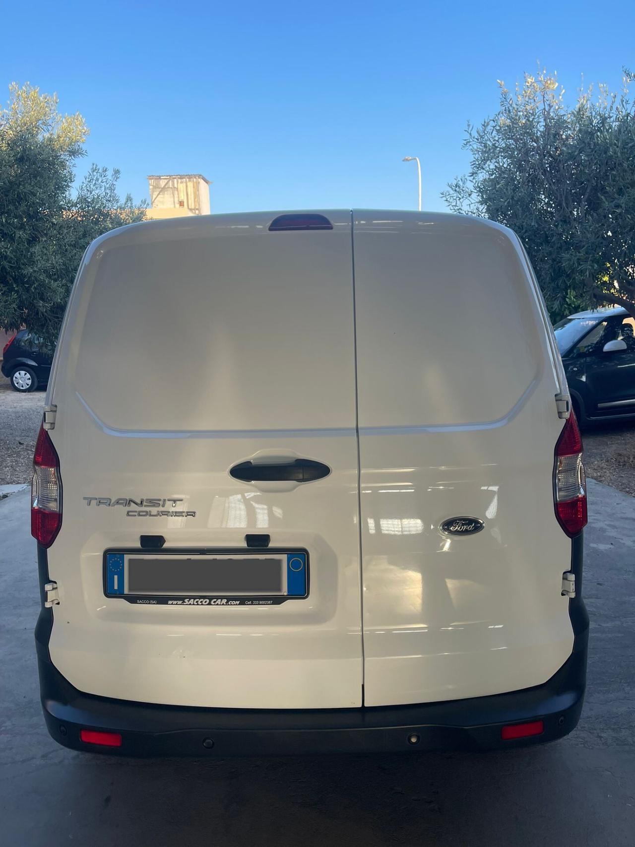 Ford Transit Courier 1.5 TDCi 75CV Van Titanium