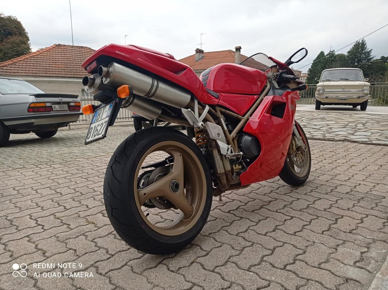 Ducati 748