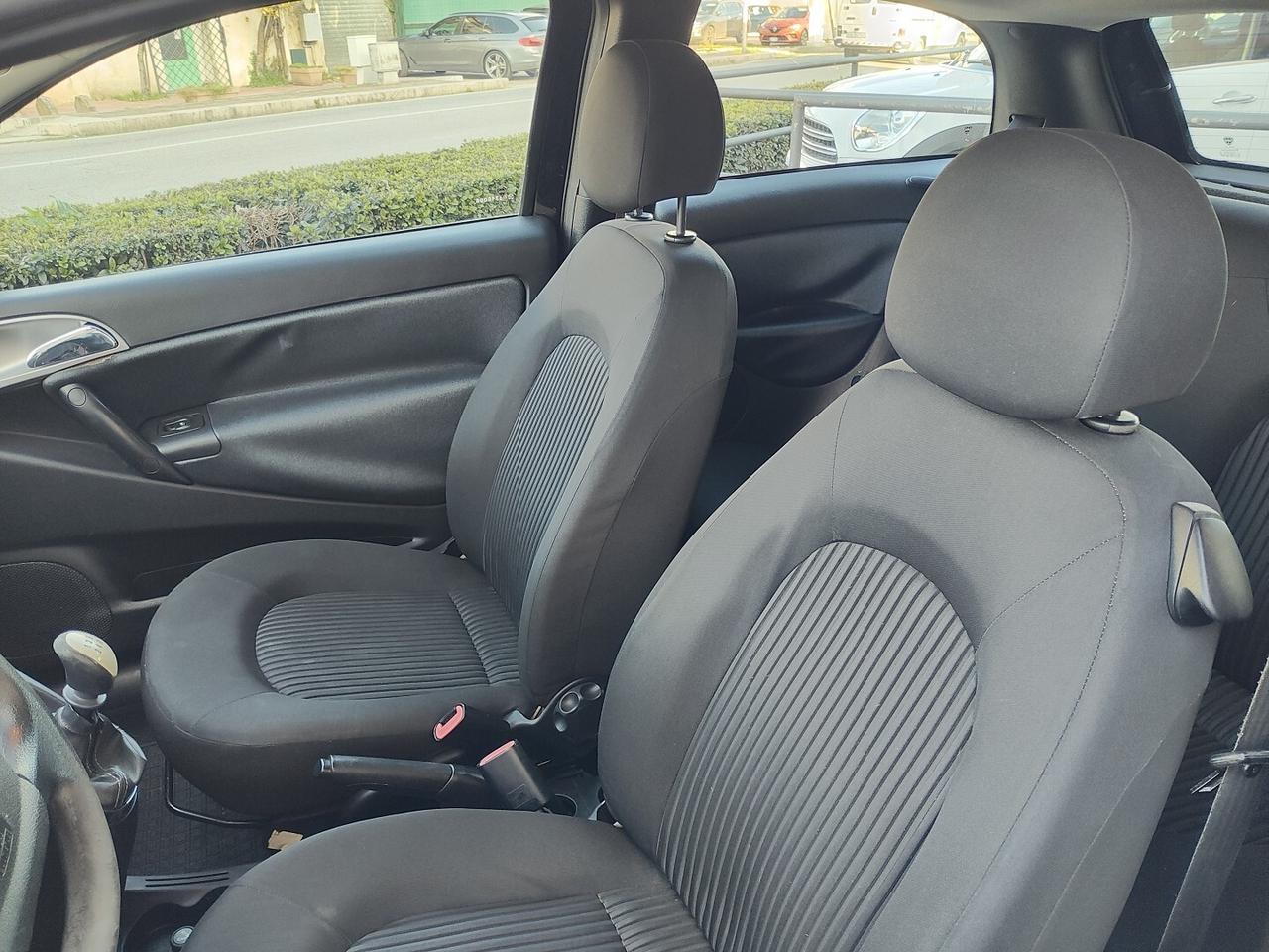 LANCIA YPSILON 1.2BENZINA 75CV OKNEOPATE