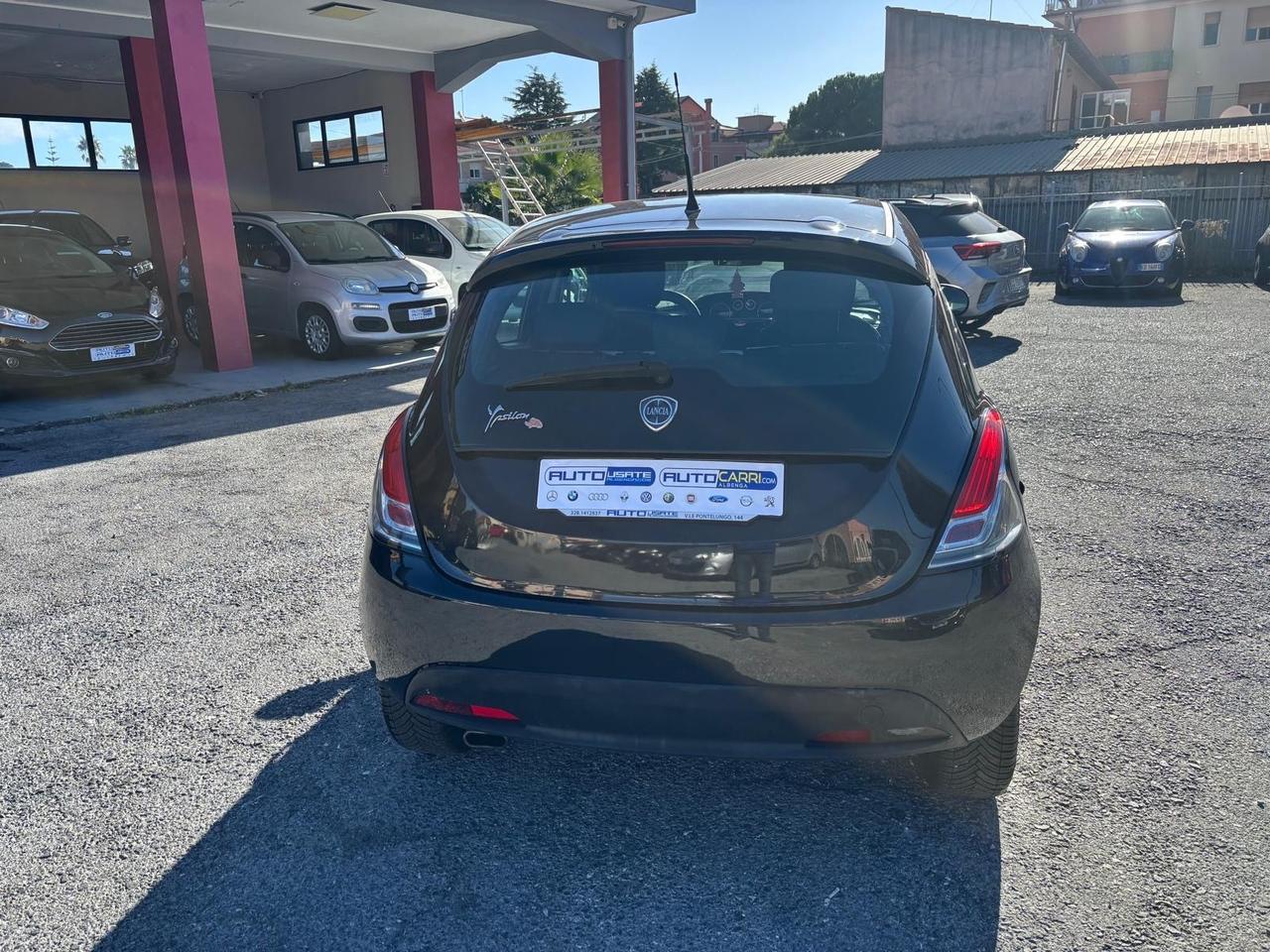 Lancia Ypsilon 1.2 69 CV 5 porte S&S Platinum