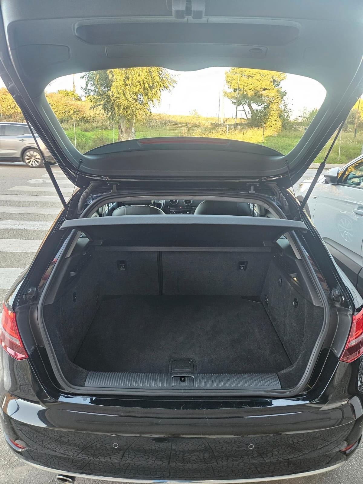 Audi A3 SPB 1.6 TDI 115cv S-TRONIC DESIGN