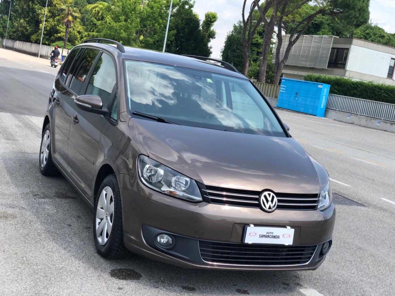 Volkswagen Touran 1.6 TDI 105CV 7 POSTI 2014