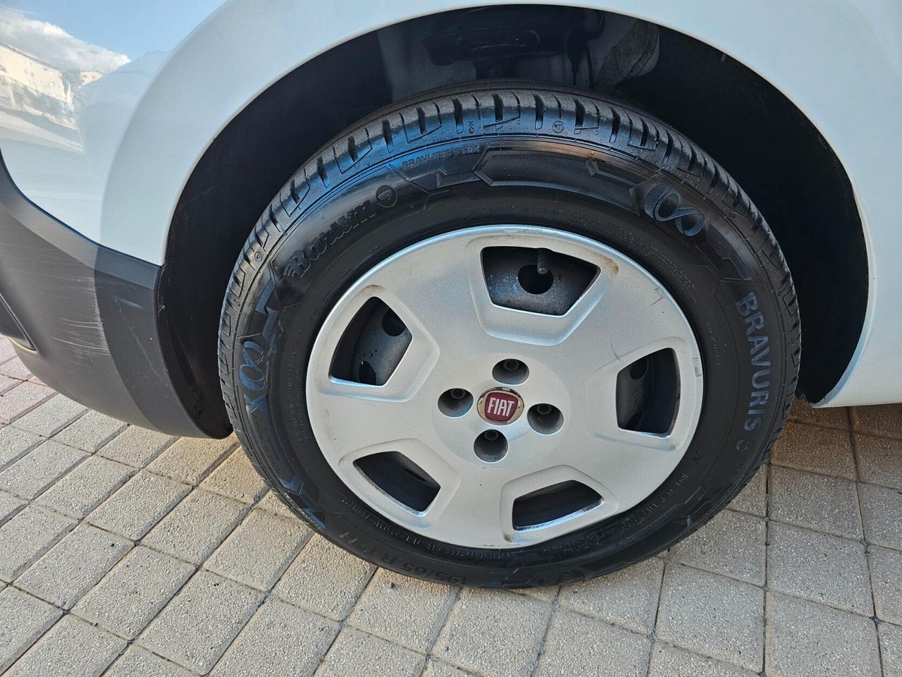 Fiat Fiorino 1.3 MJT 95CV Cargo SX