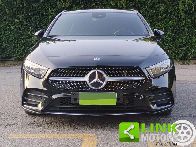 MERCEDES-BENZ A 220 Premium AMG