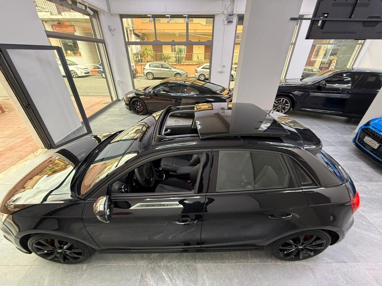 Audi A1 SPB 1.6 TDI 116 CV Sline Tetto Apribile