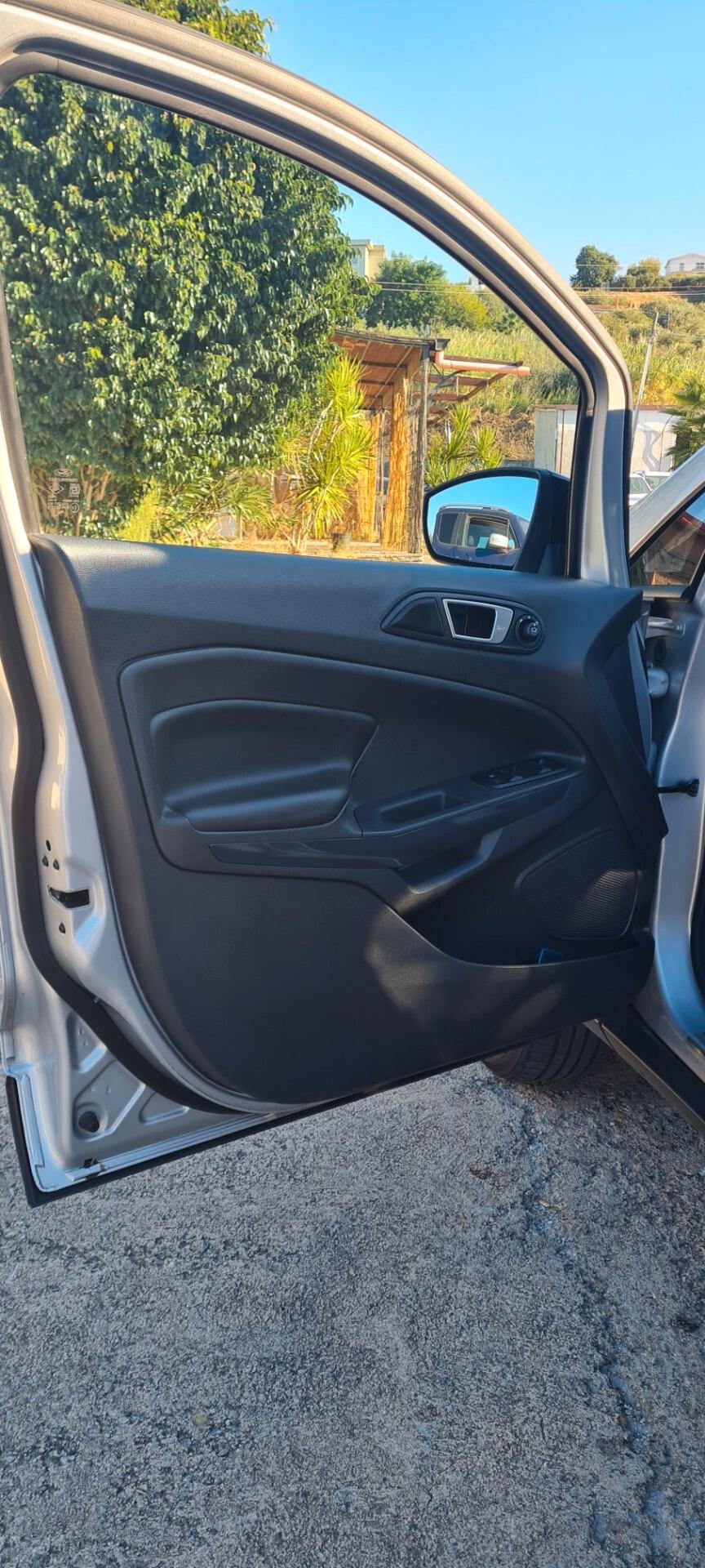 Ford EcoSport 1.5 TDCi 95 CV Titanium 12/2017