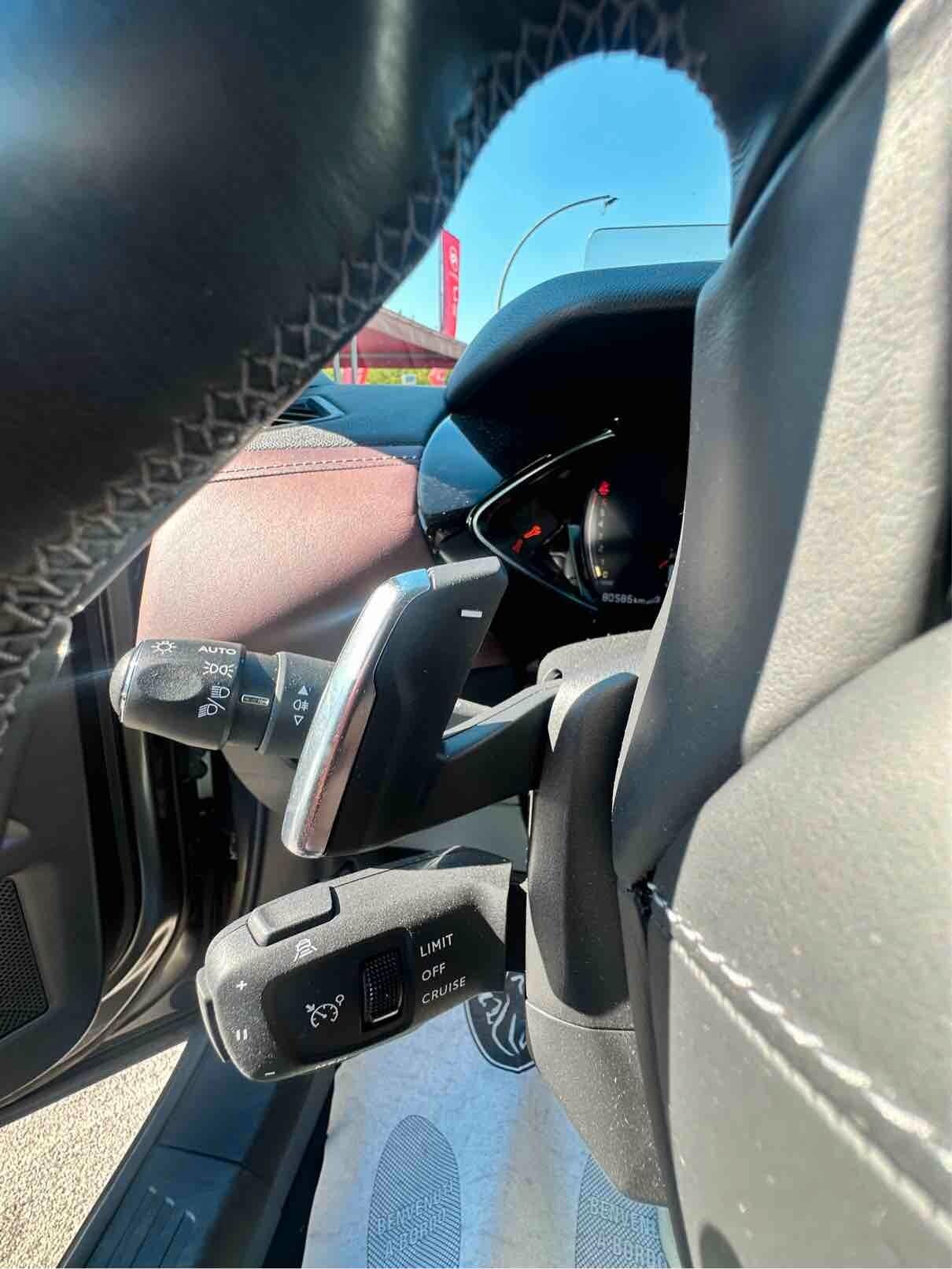 Ds DS3 3 Crossback PureTech 155 aut. La Première