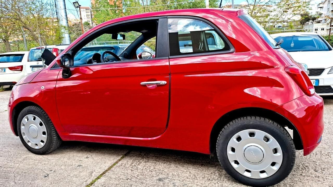 FIAT 500 1.0 Hybrid Red SOLO 15000km