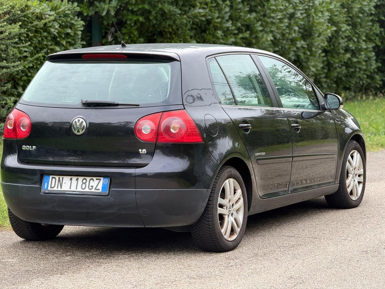 Volkswagen Golf 1.6 5p. United