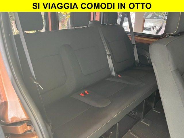 RENAULT Trafic 1.6 dCi 120CV 8 POSTI