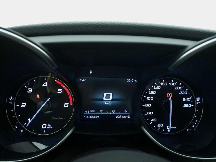 Alfa Romeo Giulia Business AT8 BR642239 2.1 Diesel 160CV