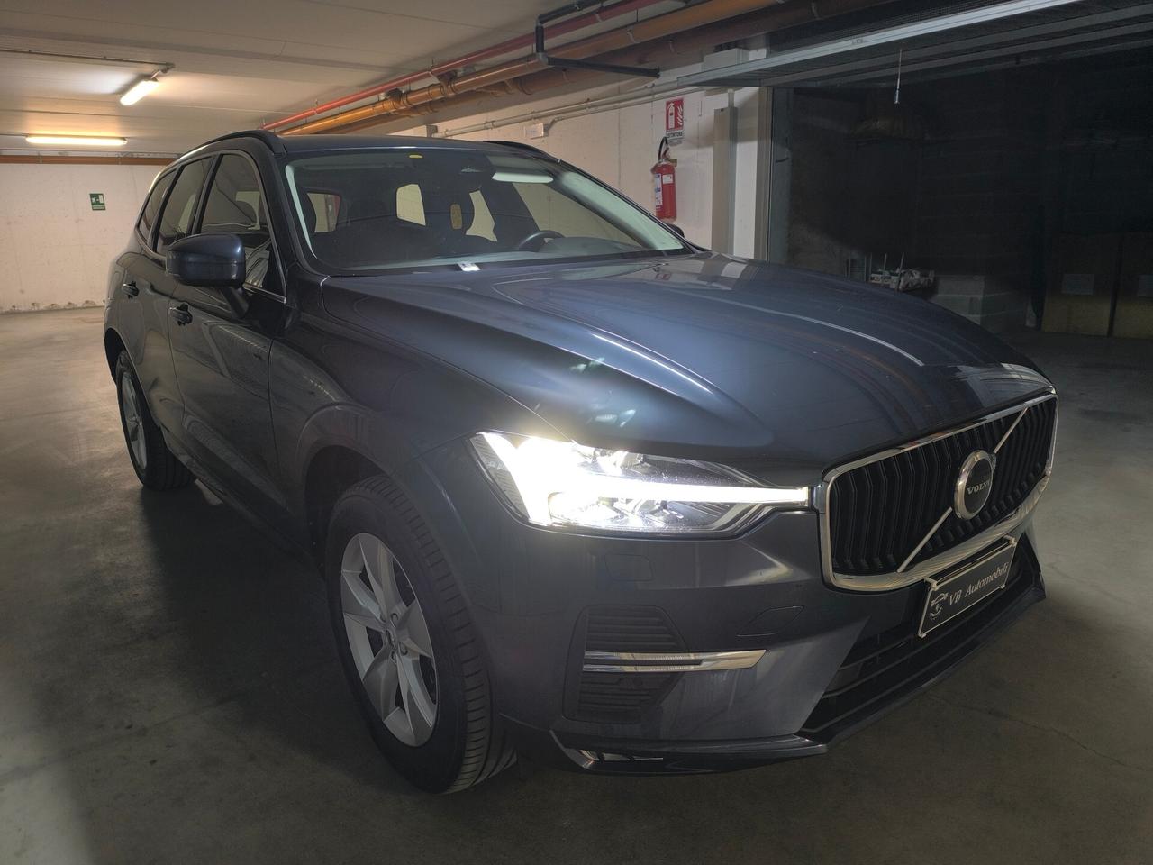 Volvo XC 60 XC60 B4 (d) AWD Geartronic Momentum Pro