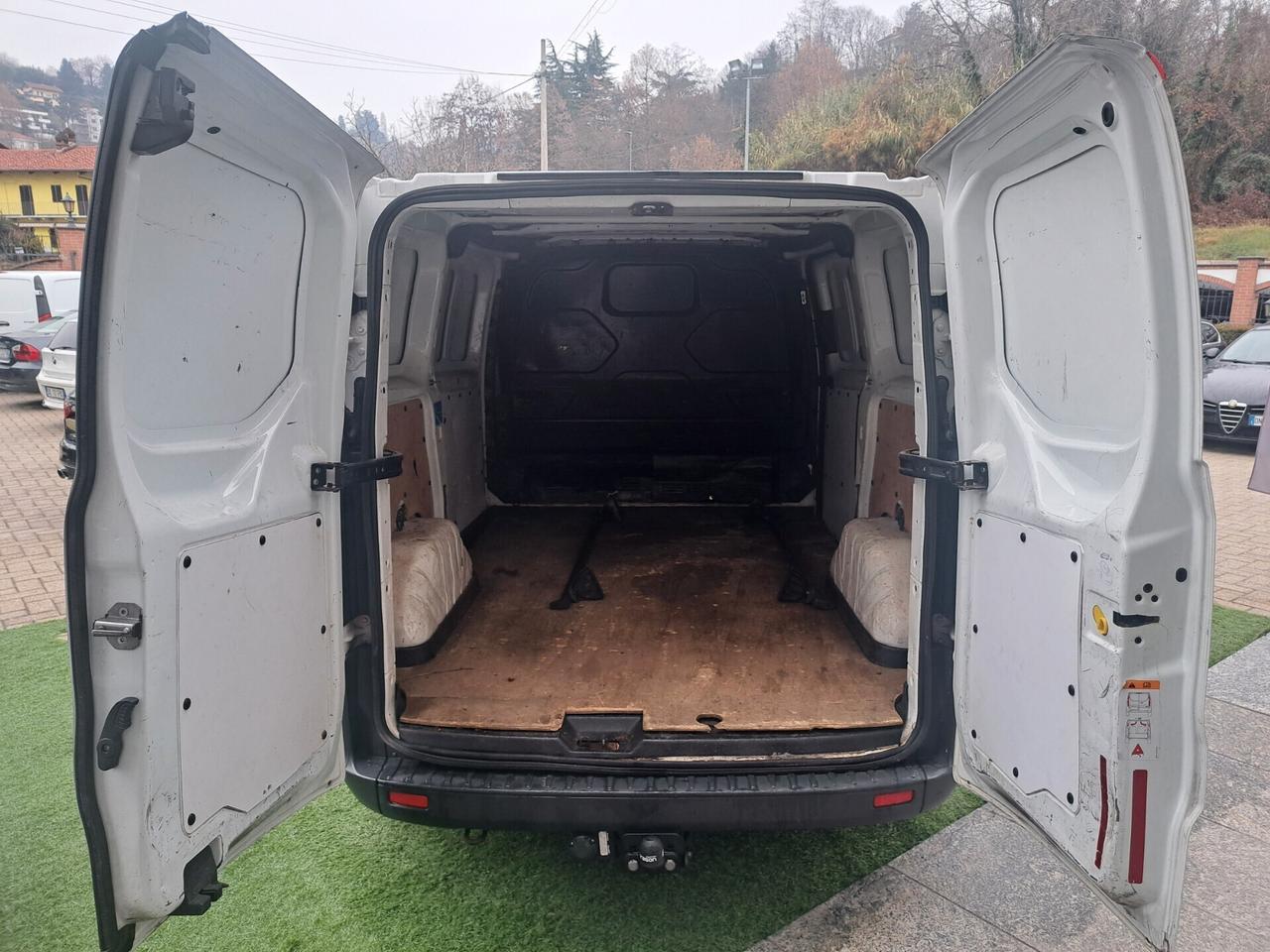 Ford Transit Custom 2.2 TDCi 125CV /MOTORE NUOVO/GANCIO TRAINO