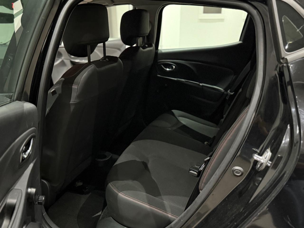 Renault Clio 1.2 75CV GPL cv75/kw55 Per Neopatentati