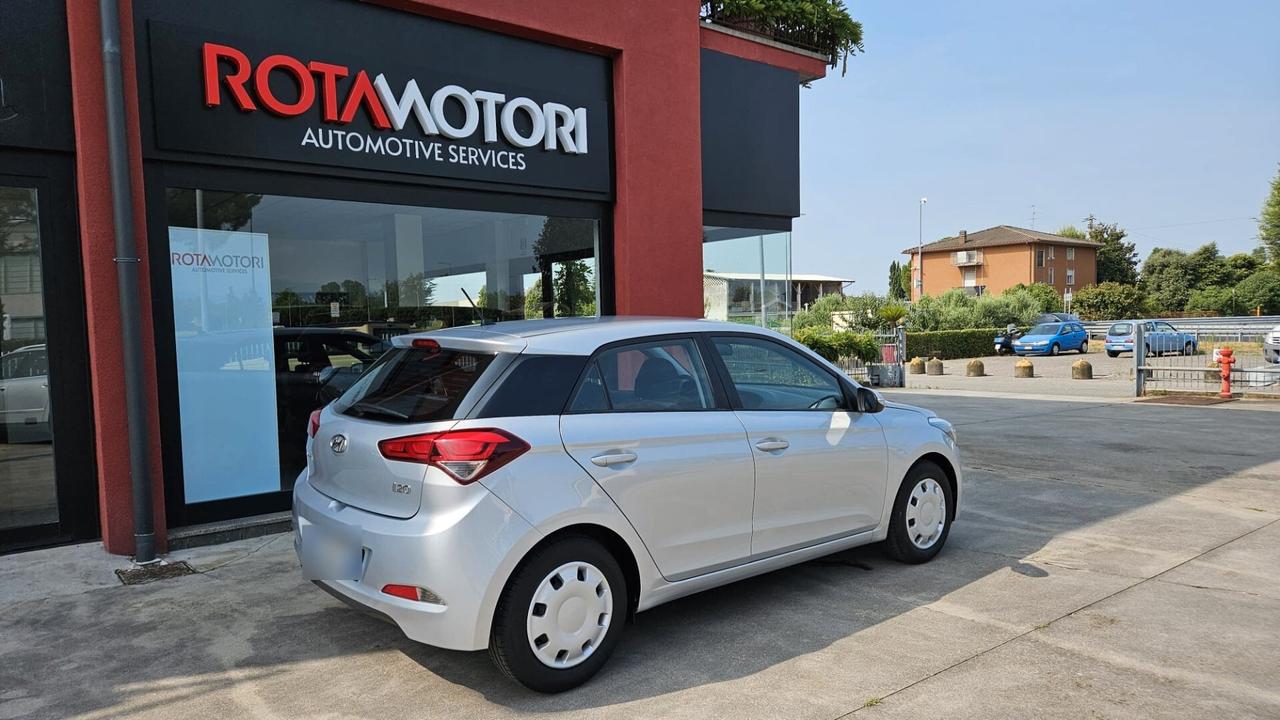 Hyundai i20 1.0 T-GDI 5p. Active Login