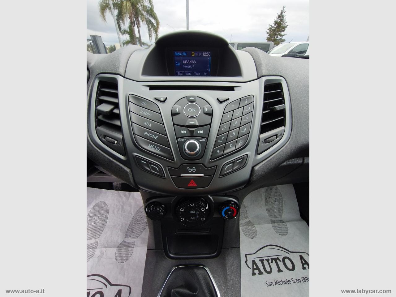 FORD Fiesta 1.5 TDCi 75 CV 5p. Titanium