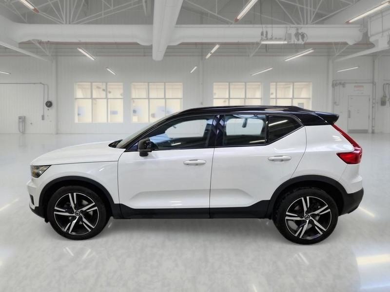 VOLVO XC40 B4 AWD Geartronic R-Design