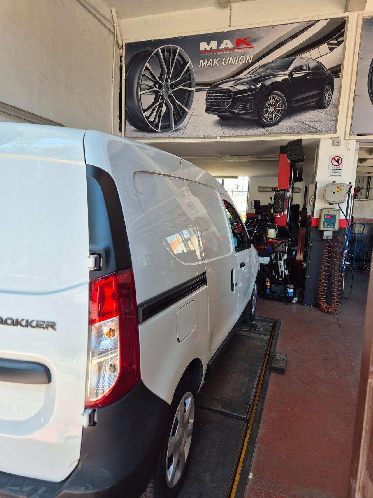 Dacia Dokker 1.6 8V 100CV Start&Stop GPL Furgone