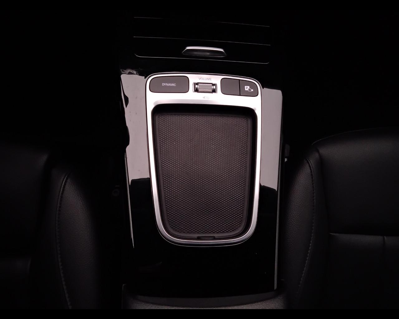 Mercedes-Benz Classe A - W177 2023 - A 180 d Progressive Advanced auto