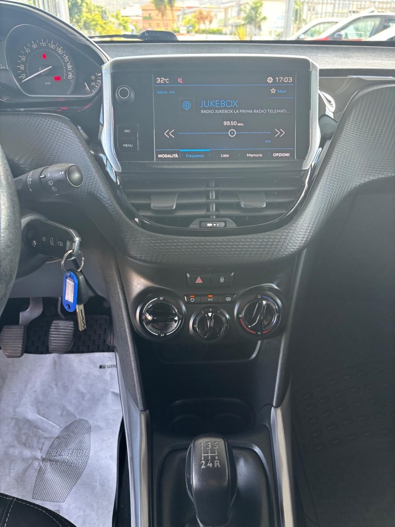 Peugeot 2008 BlueHDi 100 Active