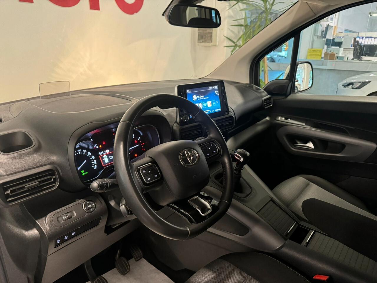 Toyota Proace Proace City Verso 1.5D 130 CV S&S L2 A/T Luxury