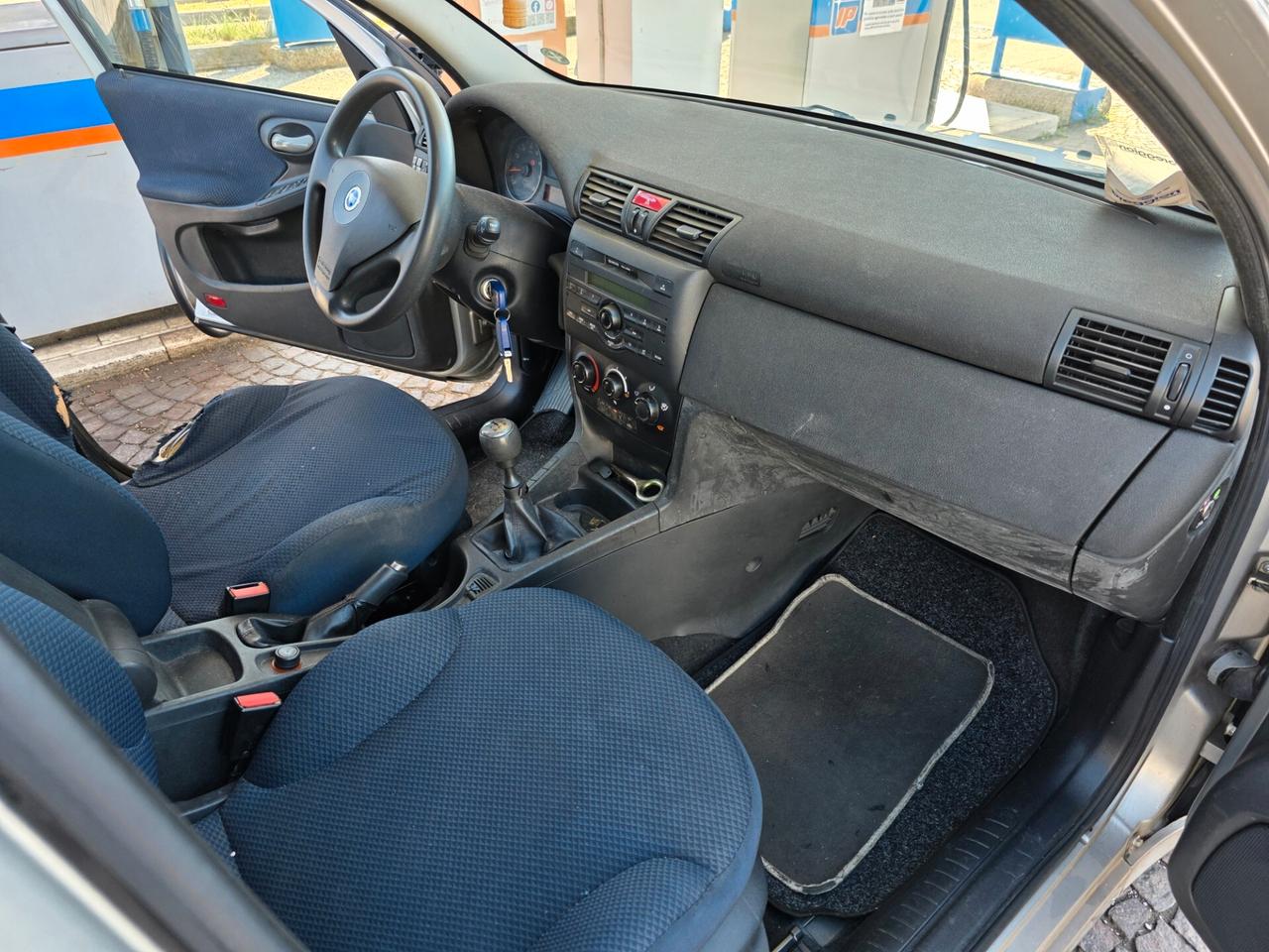 Fiat Stilo 1.6i 16V 5 porte con 180.000km Unicoproprietario Neopatentati ok