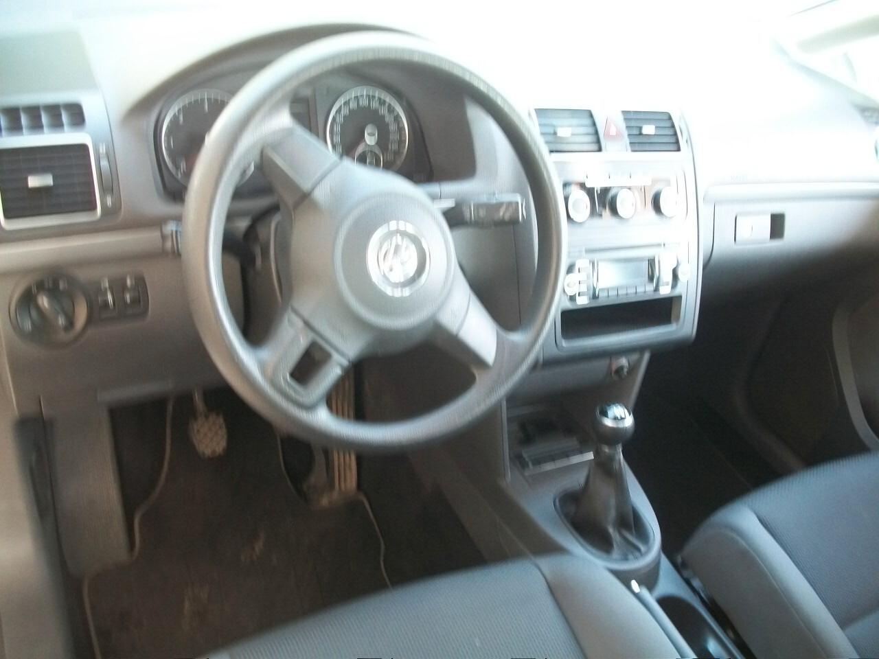 Volkswagen Touran 1.6 TDI Comfortline si nuovi patentati cc 1598 km 171240 garanzia un anno