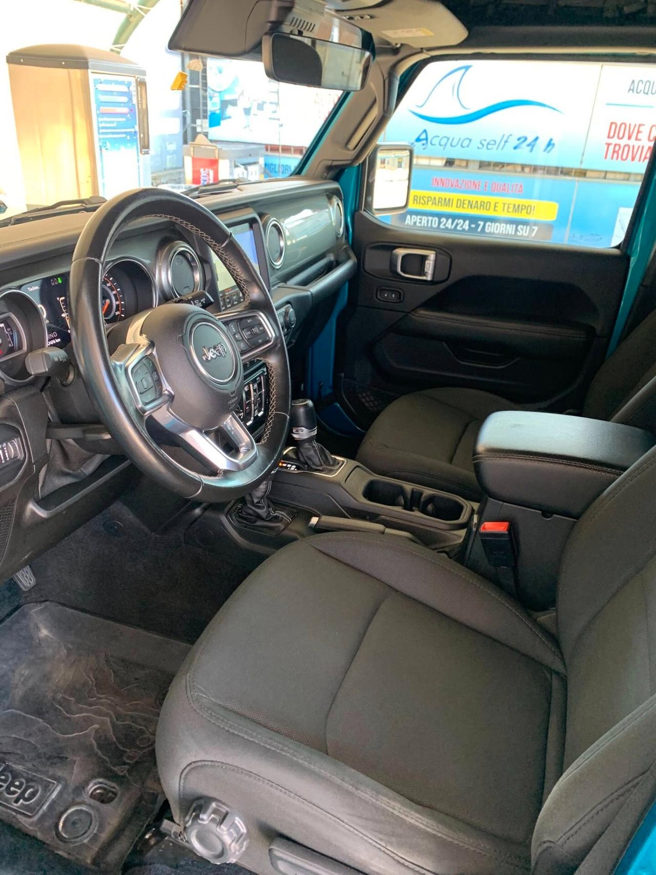 Jeep Wrangler 2.2 Mjt II Sahara uniprò