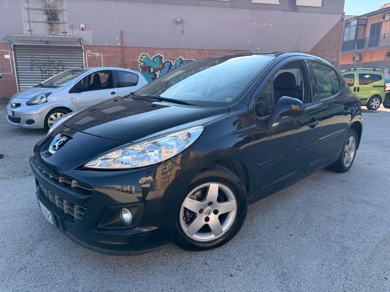 Peugeot 207 1.4 HDi 90mila KM Restyling 2012 Full Ottima