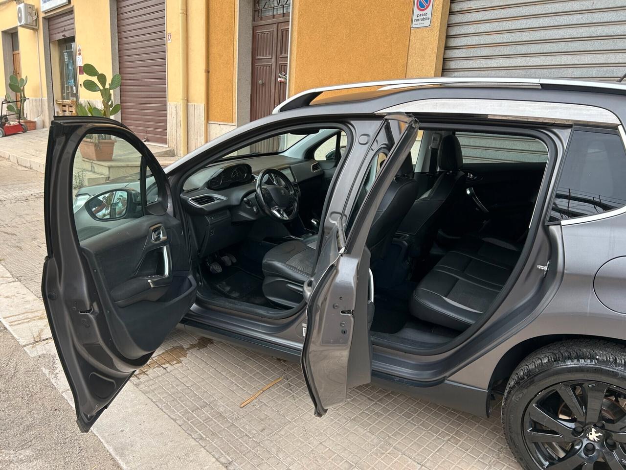 Peugeot 2008 BlueHDi 100 GT Line
