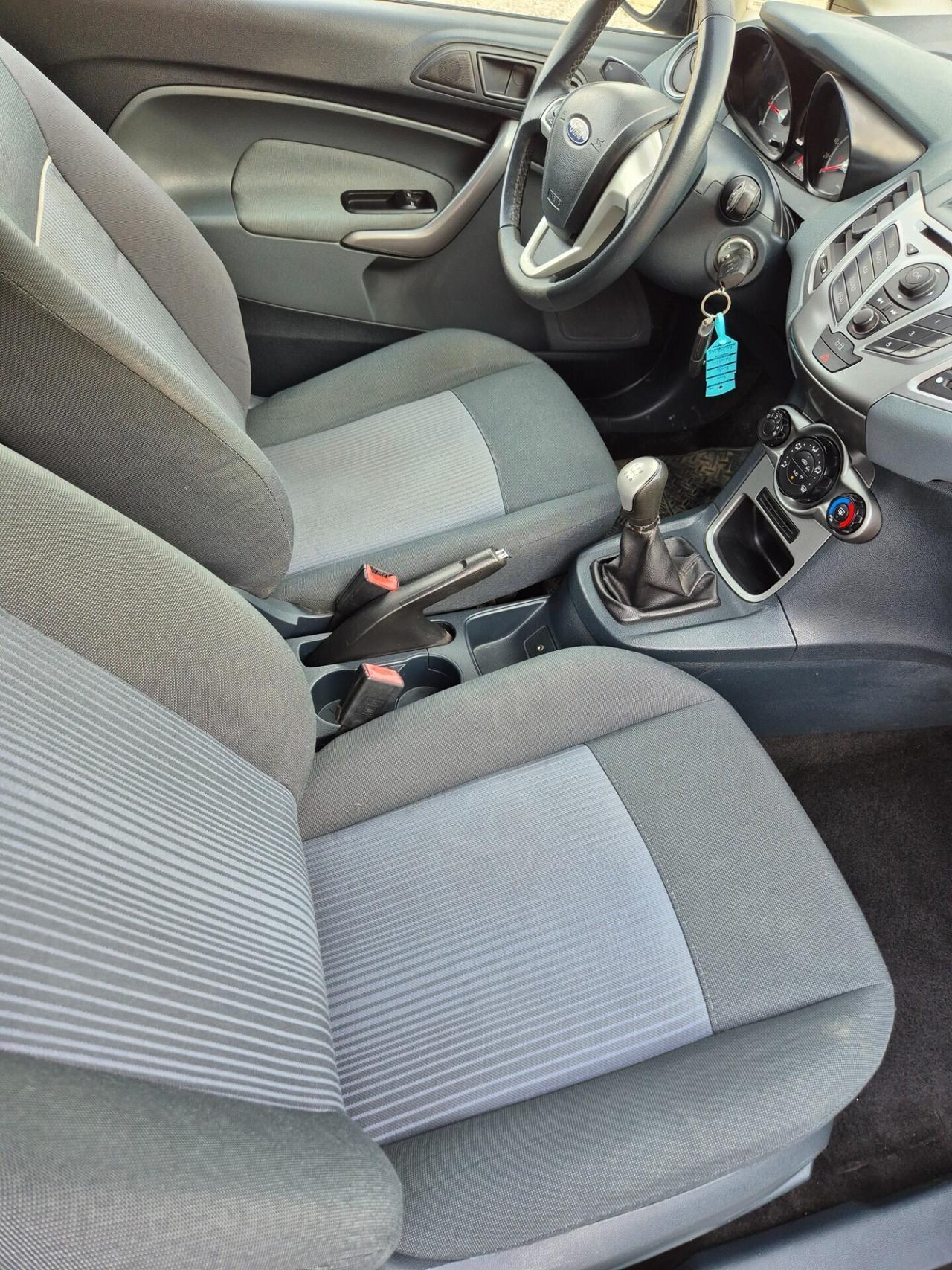 Ford Fiesta 1.4 TDCi 70CV 3 porte