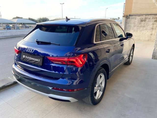 AUDI Q3 35 2.0 TDI S tronic Business Advanced COCKPIT