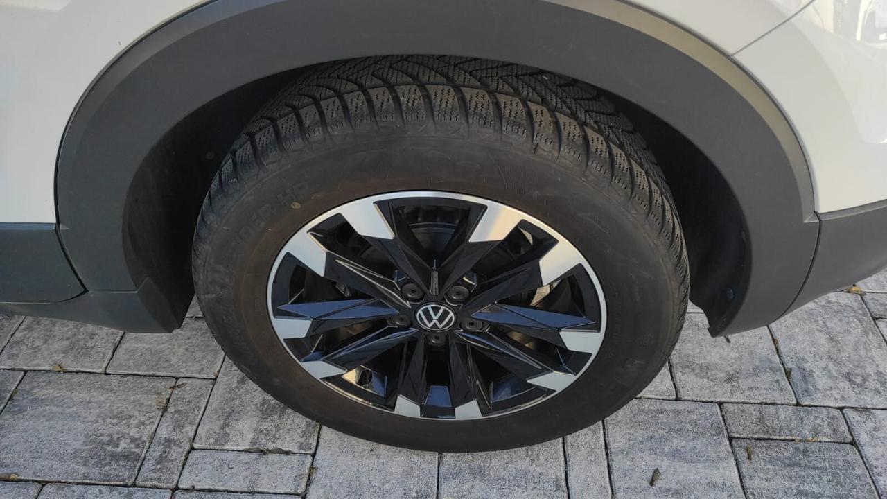 VOLKSWAGEN T-CROSS 1.0 BENZINA 95CV MANUALE