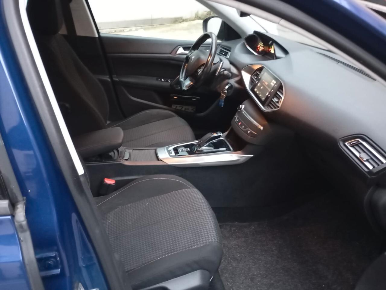 Peugeot 308 BlueHDi 130 S&S SW GT Line-2018