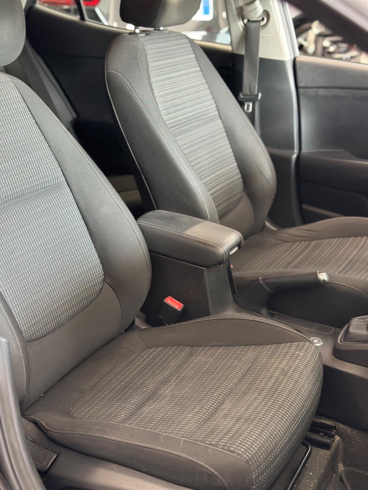 Kia Stonic 1.4 MPI EcoGPL Energy