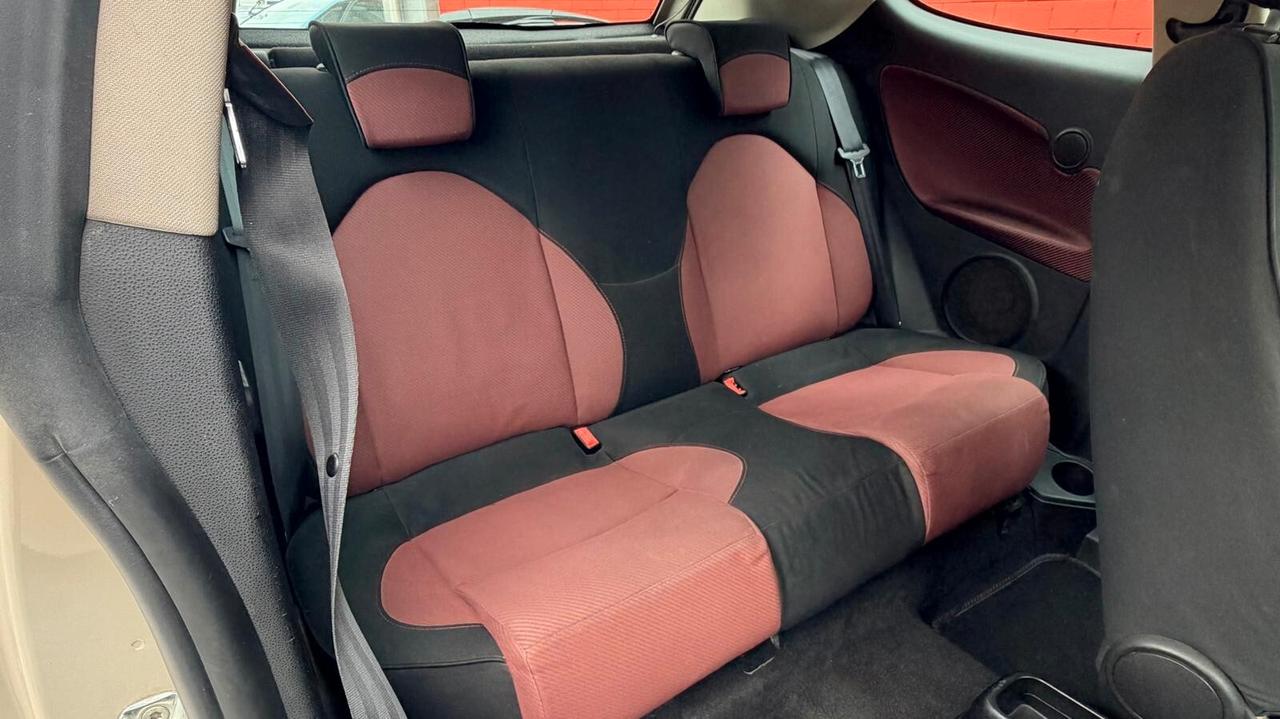 Alfa Romeo MiTo 1.3 JTDm-2 95 CV S&S BlackLine Collection SS