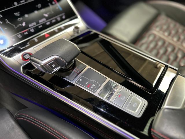 AUDI RS6 Avant 4.0 TFSI V8 quattro tiptronic