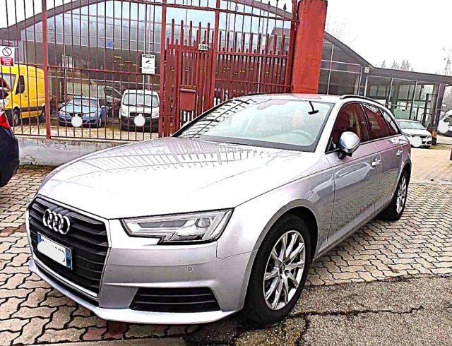 AUDI A4 Avant 35 TDI S tronic Business