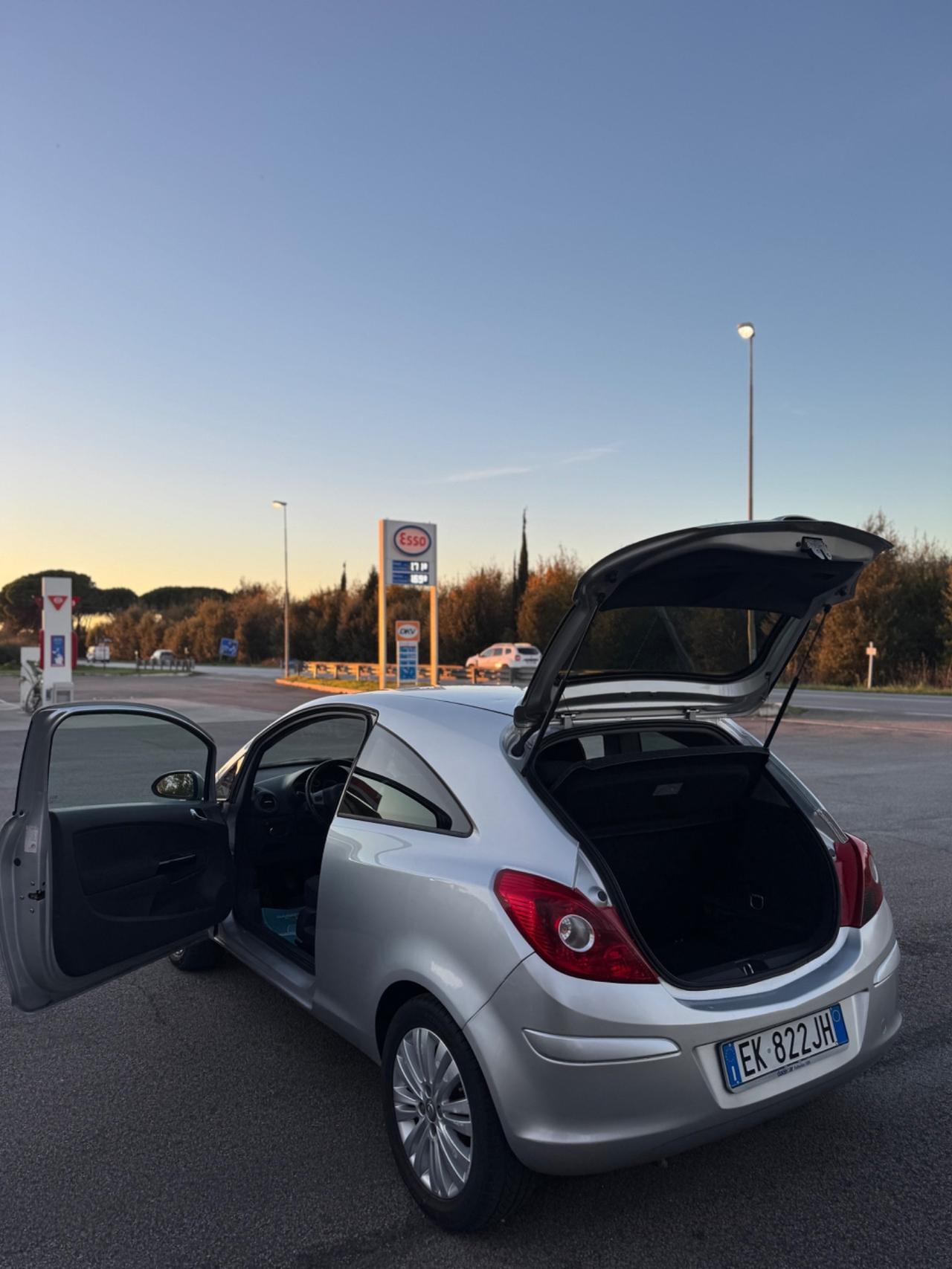 Opel Corsa 1.2 85CV 3 porte GPL-TECH Club