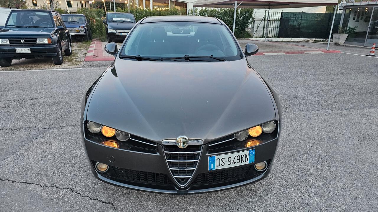 Alfa Romeo 159 1.9 JTDm Distinctive